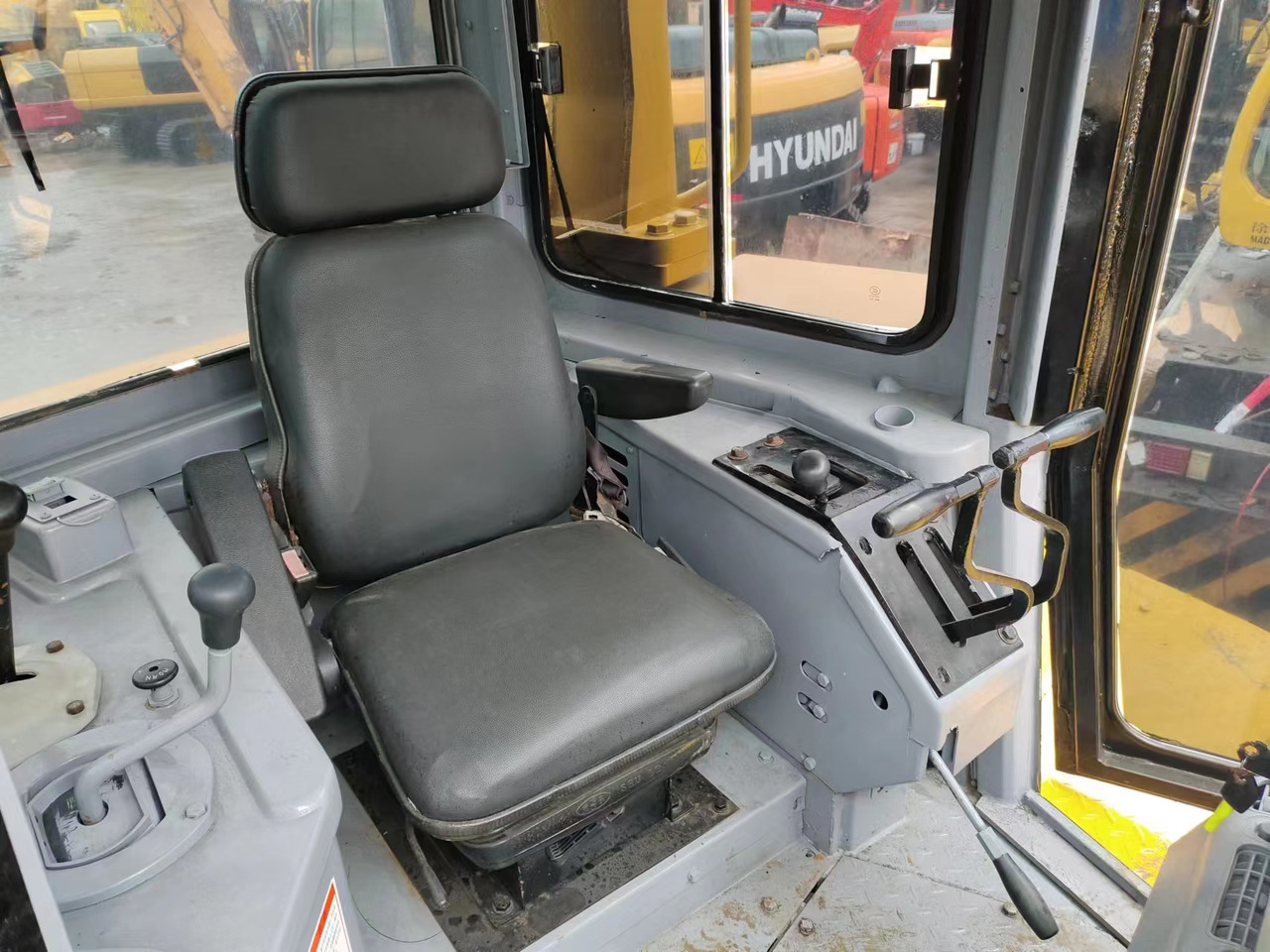 CATERPILLAR D7R - Бульдозер: фото 4 CATERPILLAR D7R - Бульдозер: фото 4