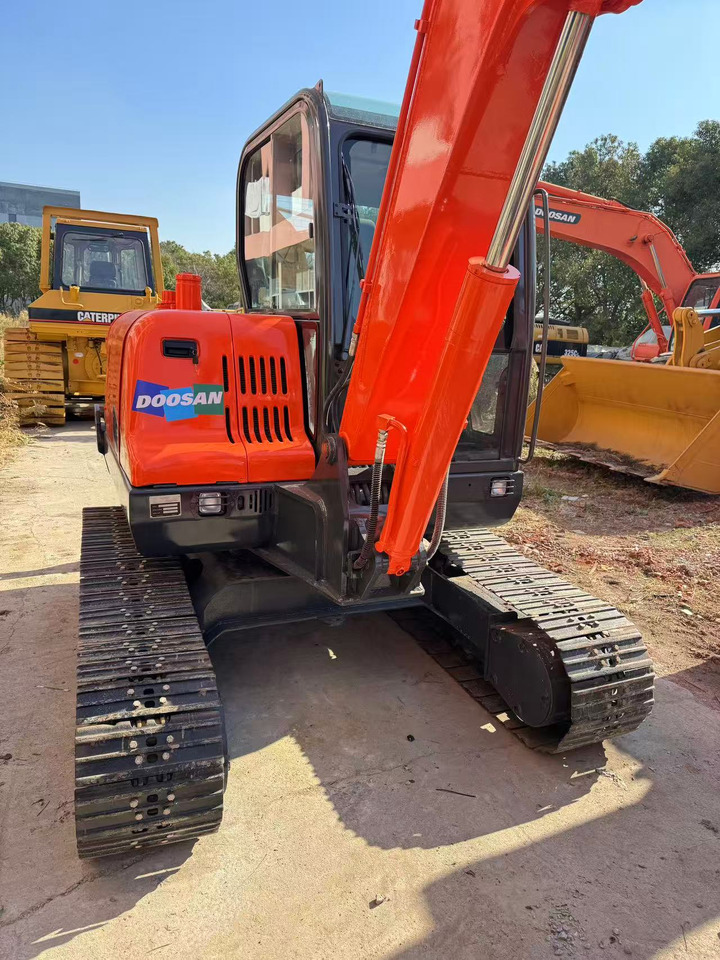 DOOSAN DX60-9C - Мини-экскаватор: фото 3 DOOSAN DX60-9C - Мини-экскаватор: фото 3