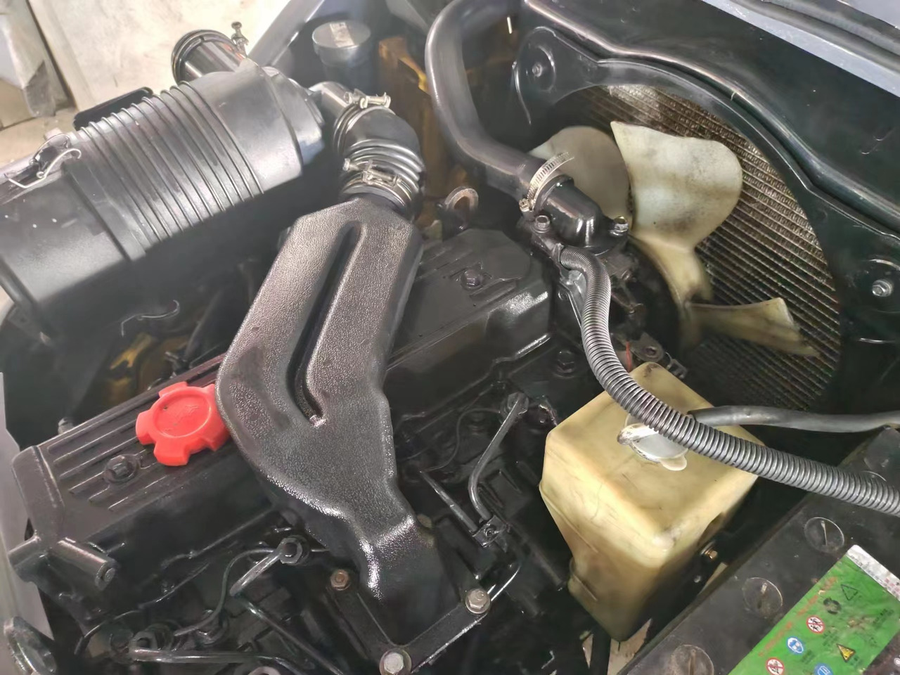 KOMATSU FD30 - Дизельный погрузчик: фото 5 KOMATSU FD30 - Дизельный погрузчик: фото 5