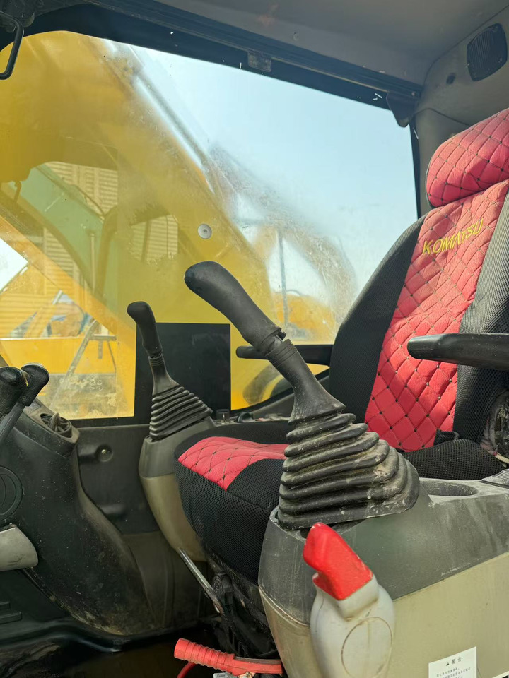 KOMATSU PC200-8 - Гусеничный экскаватор: фото 4 KOMATSU PC200-8 - Гусеничный экскаватор: фото 4