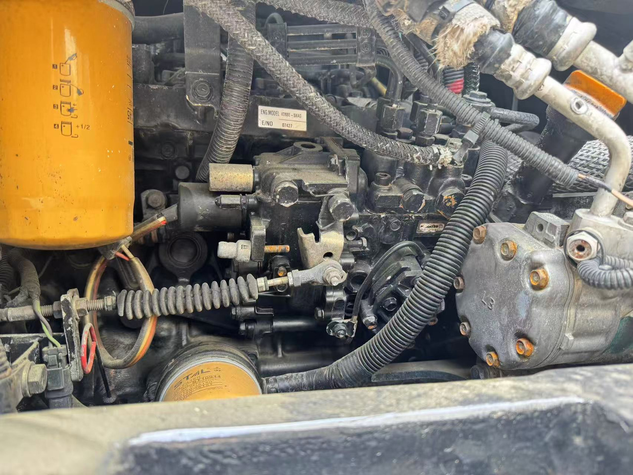 KOMATSU PC55 PC55MR PC56 PC60 - Мини-экскаватор: фото 4 KOMATSU PC55 PC55MR PC56 PC60 - Мини-экскаватор: фото 4