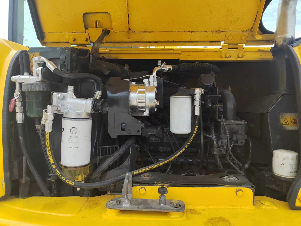 KOMATSU PC70-8 - Гусеничный экскаватор: фото 5 KOMATSU PC70-8 - Гусеничный экскаватор: фото 5