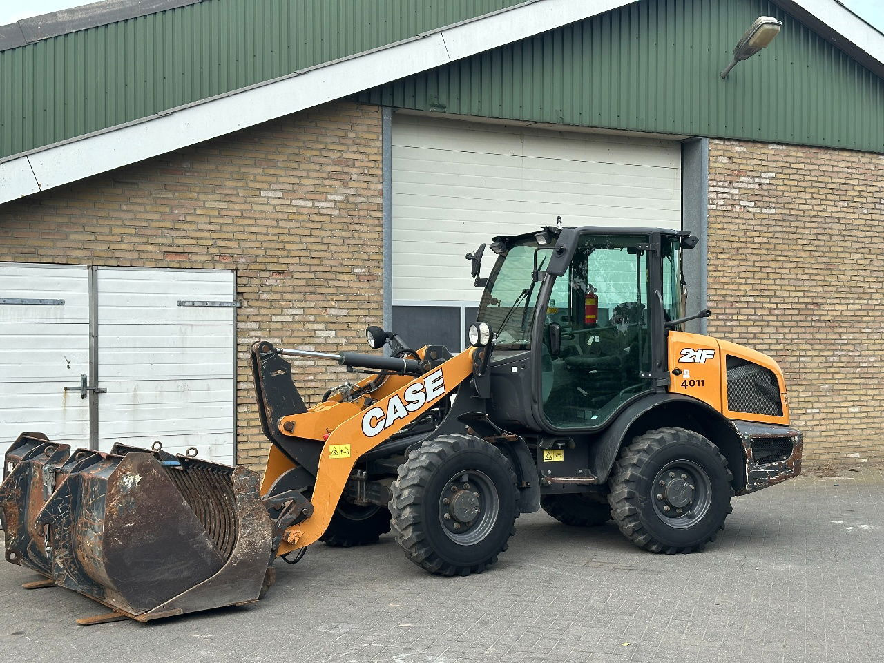 Case 21F - Колёсный погрузчик: фото 1 Case 21F - Колёсный погрузчик: фото 1