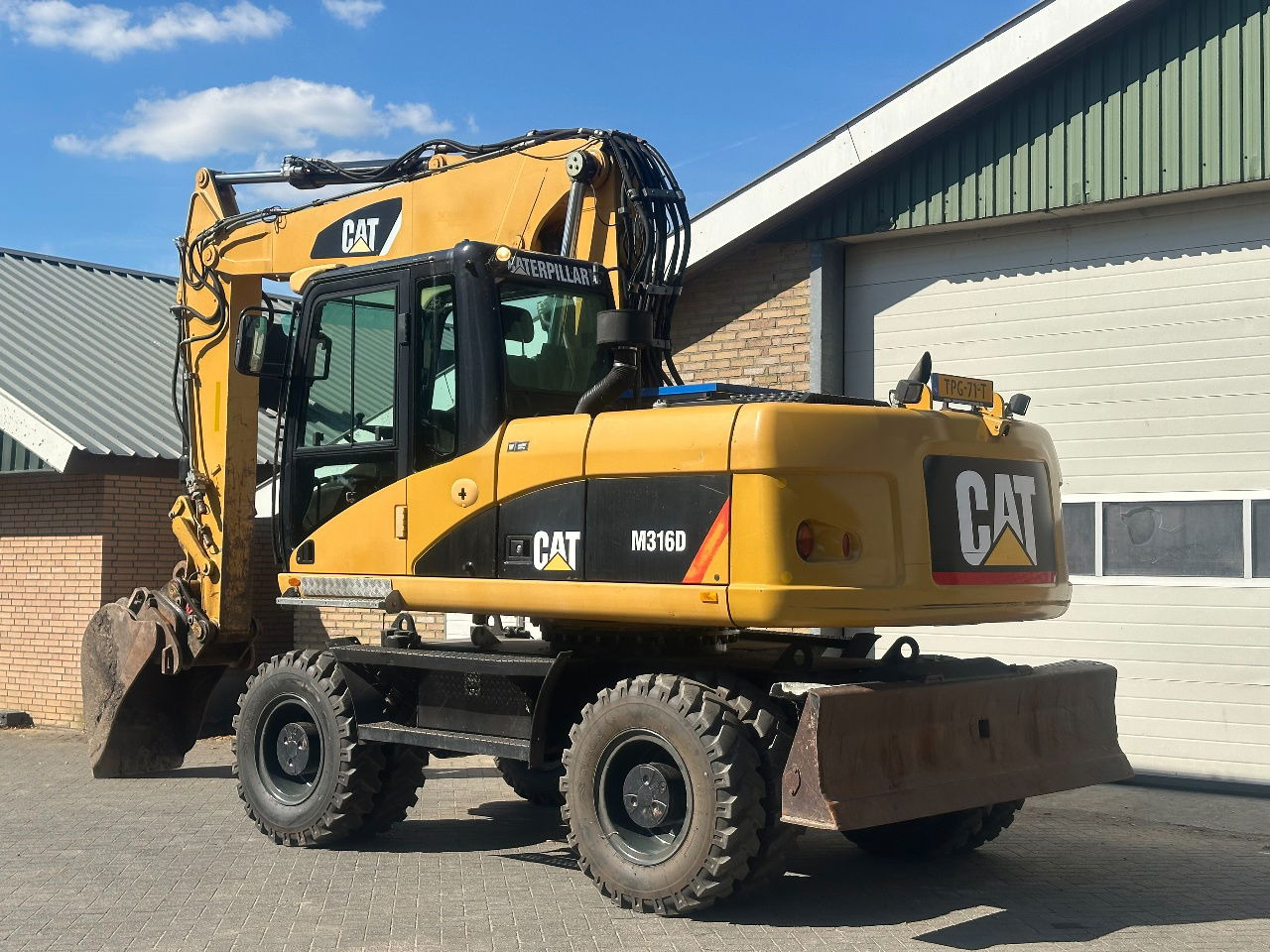 Caterpillar M316D - Колёсный погрузчик: фото 3 Caterpillar M316D - Колёсный погрузчик: фото 3