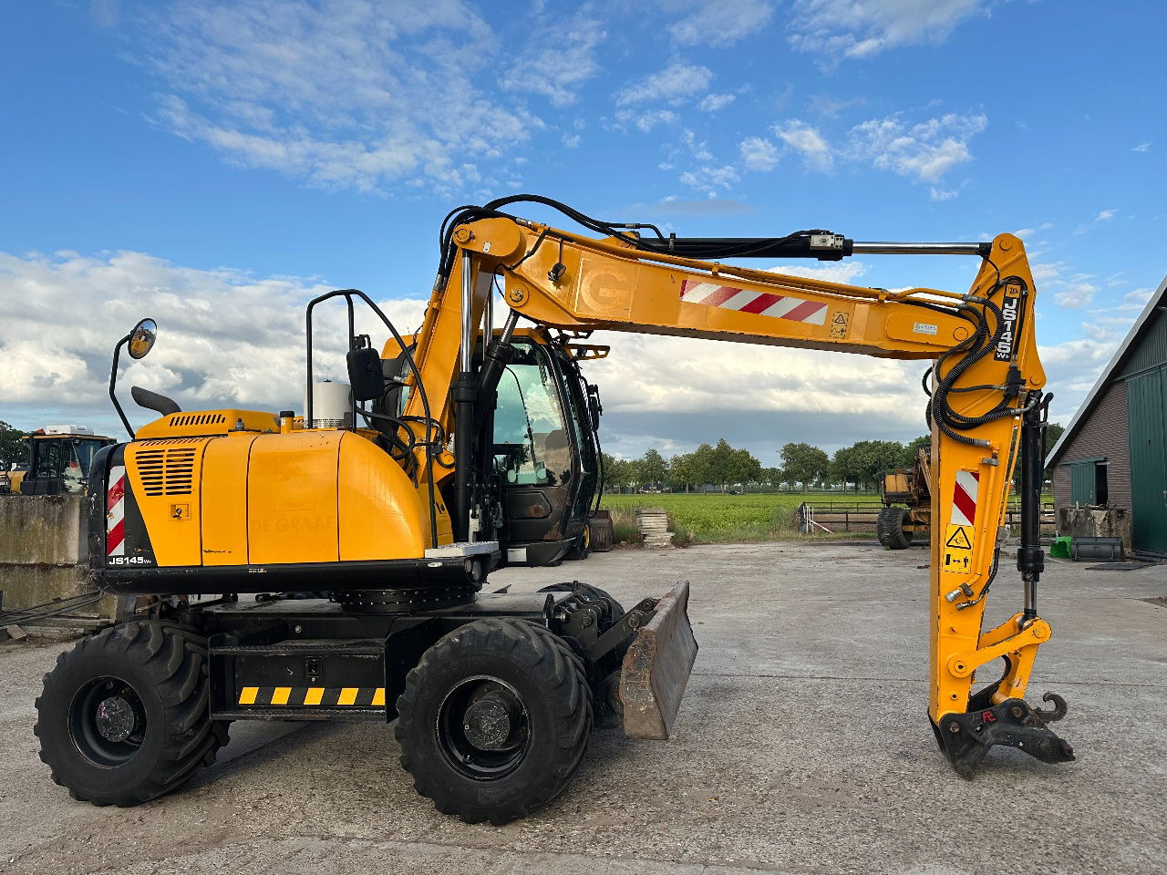 JCB JS145W - Колёсный экскаватор: фото 4 JCB JS145W - Колёсный экскаватор: фото 4