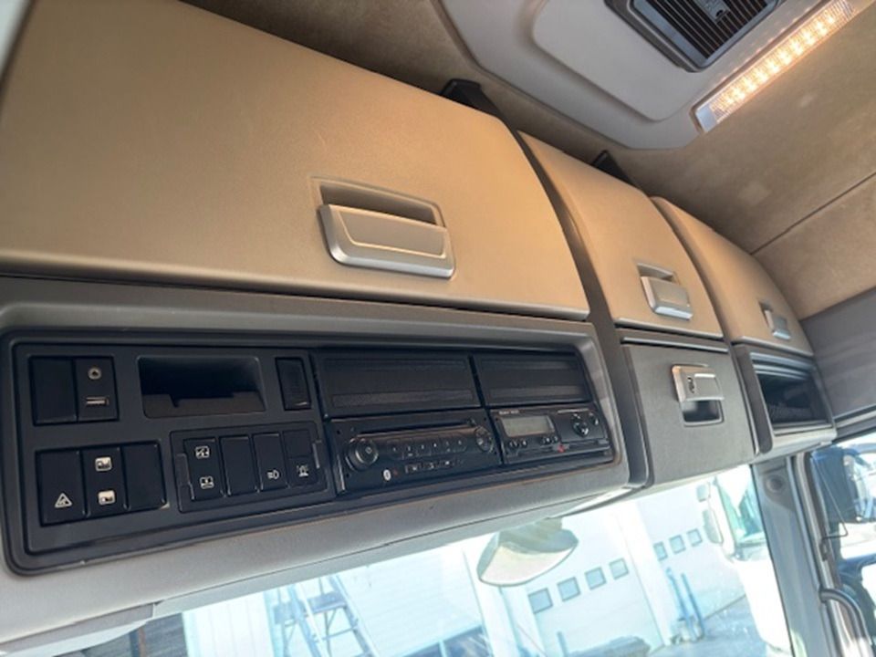 Тягач RENAULT T520: фото 8 Тягач RENAULT T520: фото 8