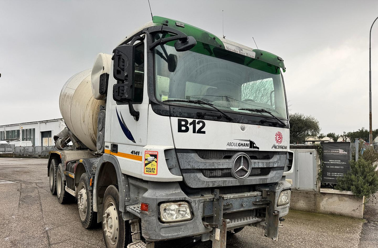 Autobetoniera Armec PHY120 su telaio Mercedes-Benz - Автобетоносмеситель: фото 2 Autobetoniera Armec PHY120 su telaio Mercedes-Benz - Автобетоносмеситель: фото 2