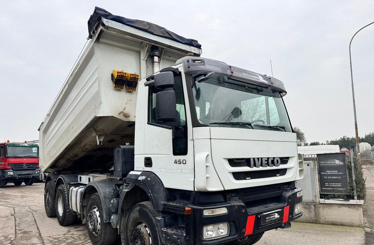 Iveco Trakker 410T/ 450 Ribaltabile Posteriore - Самосвал: фото 1 Iveco Trakker 410T/ 450 Ribaltabile Posteriore - Самосвал: фото 1