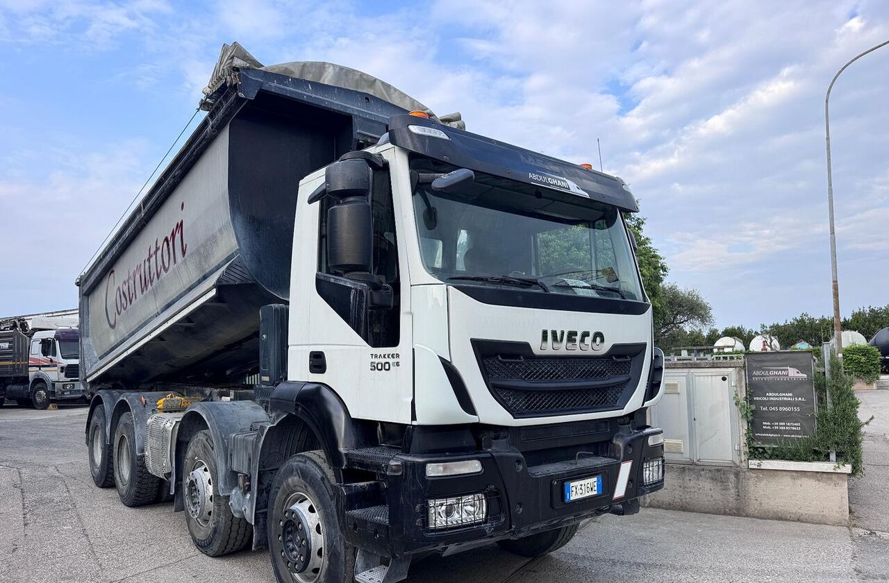 Iveco Trakker 500 Ribaltabile 8X4 - Самосвал: фото 1 Iveco Trakker 500 Ribaltabile 8X4 - Самосвал: фото 1