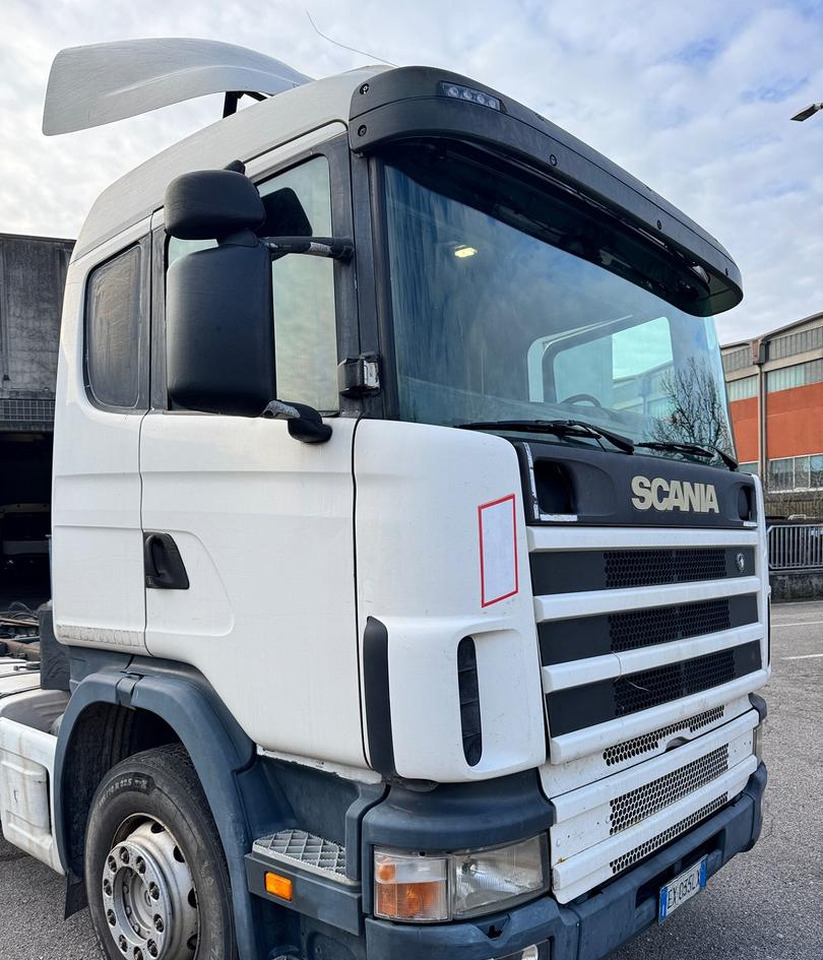 Motrice Scania R124 - 420 - 2002 (6X2) - Грузовик-шасси: фото 3 Motrice Scania R124 - 420 - 2002 (6X2) - Грузовик-шасси: фото 3