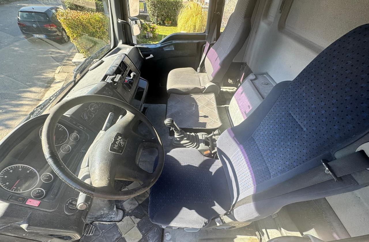 RIBALTABILE MAN TGA 41.480 (8X4) в лизинг RIBALTABILE MAN TGA 41.480 (8X4): фото 7