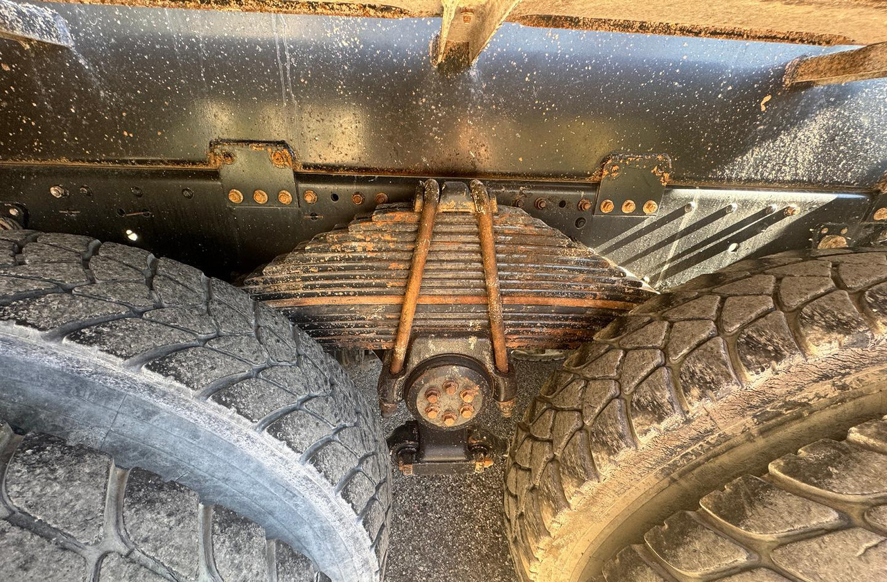 RIBALTABILE MAN TGA 41.480 (8X4) в лизинг RIBALTABILE MAN TGA 41.480 (8X4): фото 18