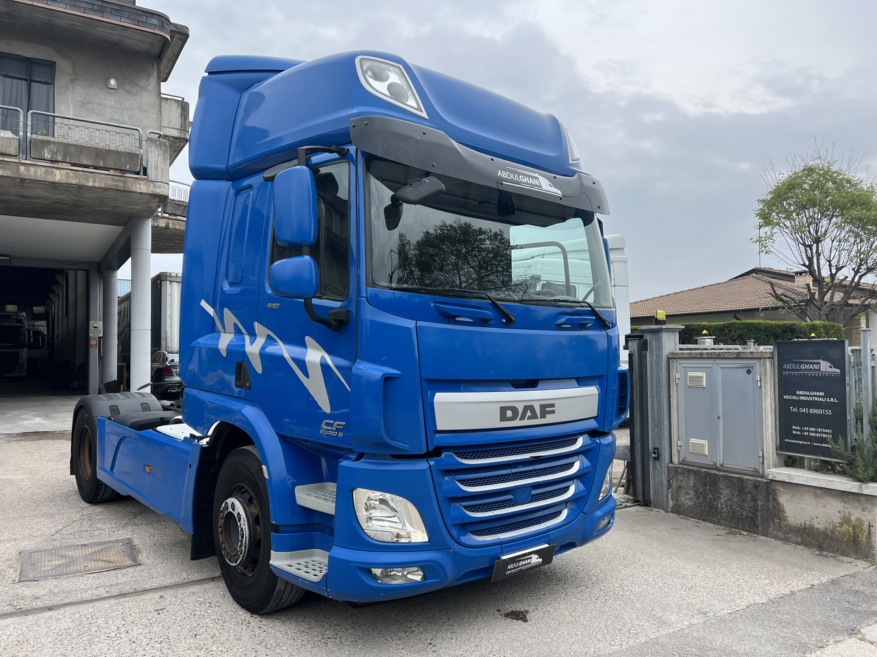 Тягач DAF CF 440: фото 1