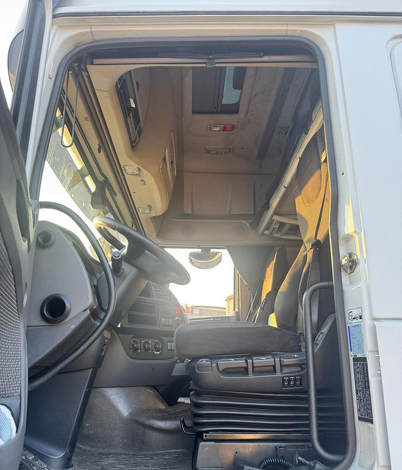 DAF XF 460 FT - 2017 - IMPIANTO RIBALTABILE - Тягач: фото 3 DAF XF 460 FT - 2017 - IMPIANTO RIBALTABILE - Тягач: фото 3