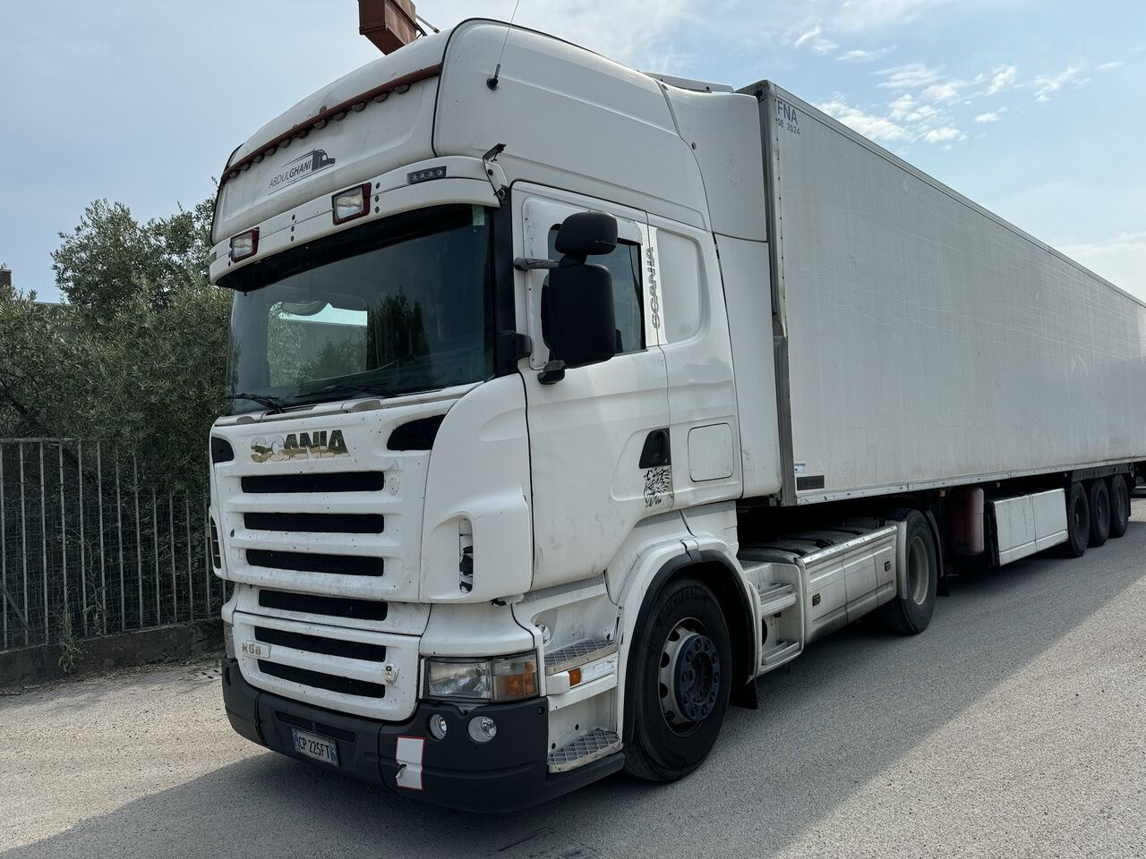 Тягач Scania R500: фото 1