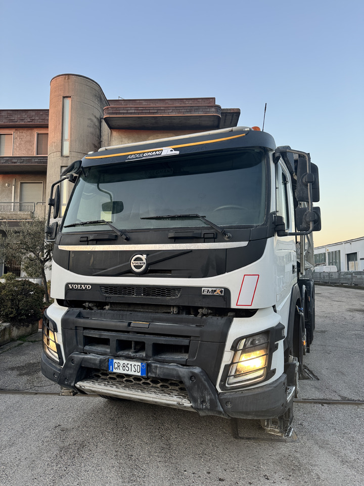 VOLVO FMX 460 - Самосвал: фото 3 VOLVO FMX 460 - Самосвал: фото 3