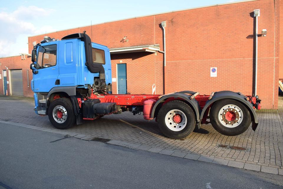 DAF  CF 450 6x2 Fahrgestell Klima Navi Lift Retarder - Грузовик-шасси: фото 4 DAF  CF 450 6x2 Fahrgestell Klima Navi Lift Retarder - Грузовик-шасси: фото 4