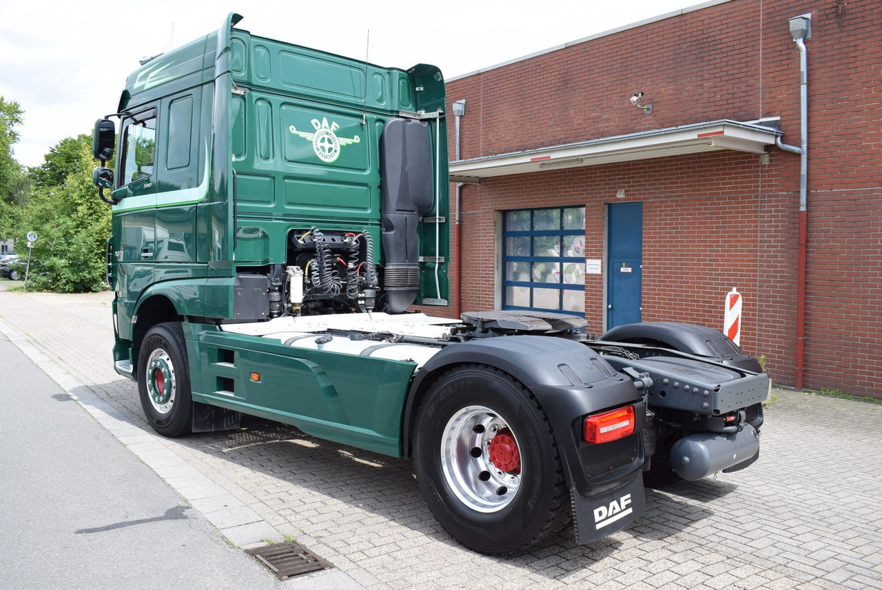 DAF XF 530 FT Retarder Leder Standklima Hydraulik - Тягач: фото 5 DAF XF 530 FT Retarder Leder Standklima Hydraulik - Тягач: фото 5