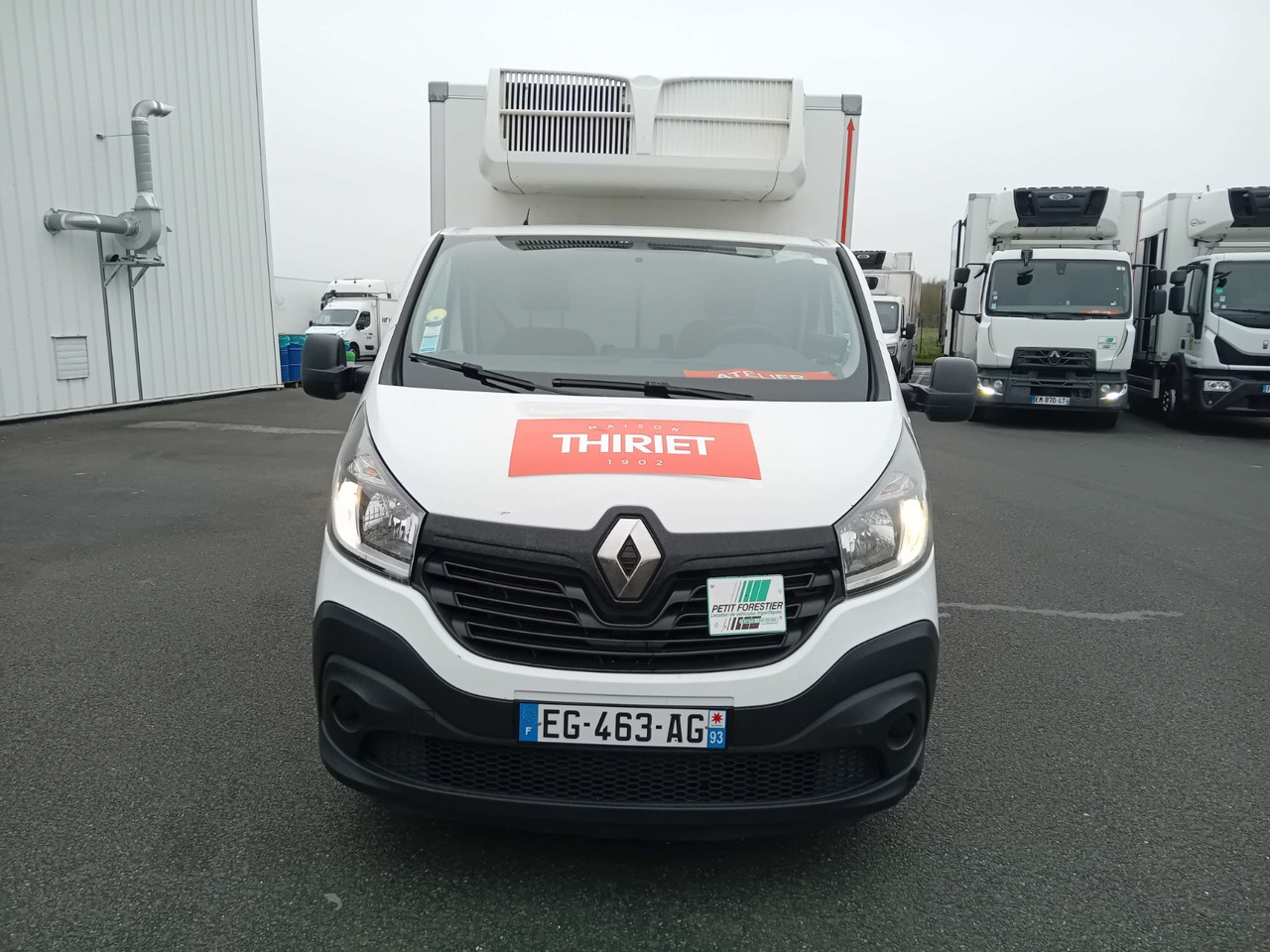 RENAULT TRAFIC KONTENER CHŁODNIA MROŹNIA NR 878 - Малотоннажный рефрижератор: фото 1 RENAULT TRAFIC KONTENER CHŁODNIA MROŹNIA NR 878 - Малотоннажный рефрижератор: фото 1
