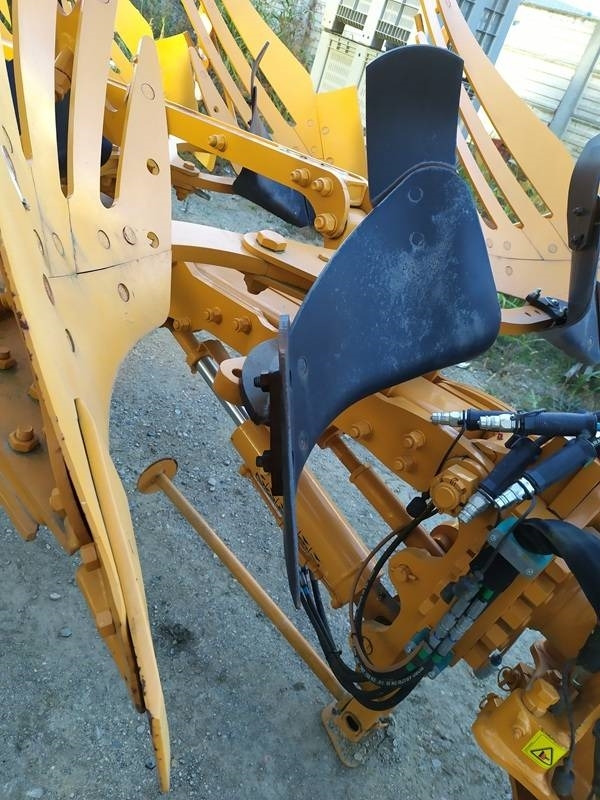 MORO PNT 14 (nuovo) - Плуг: фото 3 MORO PNT 14 (nuovo) - Плуг: фото 3