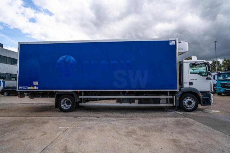 MAN TGM 18 340 BL + CARRIER 950 MT - Рефрижератор: фото 3 MAN TGM 18 340 BL + CARRIER 950 MT - Рефрижератор: фото 3