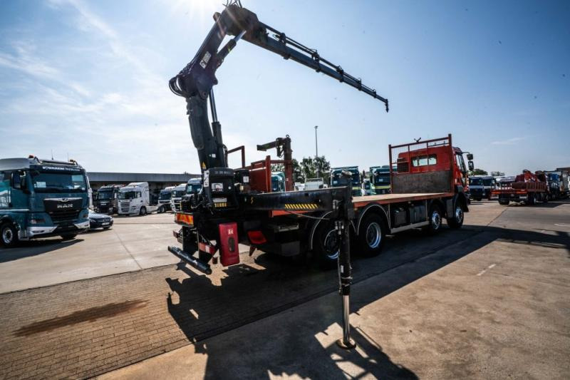 Renault KERAX 430 DXI+ HIAB 16 T/m + 5 EXT - Грузовик бортовой/ Платформа, Автоманипулятор: фото 4 Renault KERAX 430 DXI+ HIAB 16 T/m + 5 EXT - Грузовик бортовой/ Платформа, Автоманипулятор: фото 4