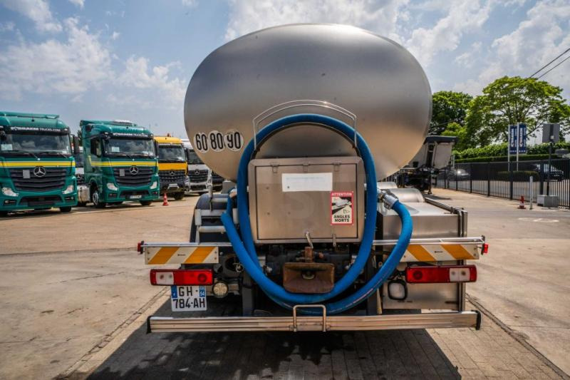 Renault PREMIUM 410 DXI + ETA 15000L INOX /LAIT/MILCK/MELK/MILK - Грузовик-цистерна: фото 5 Renault PREMIUM 410 DXI + ETA 15000L INOX /LAIT/MILCK/MELK/MILK - Грузовик-цистерна: фото 5