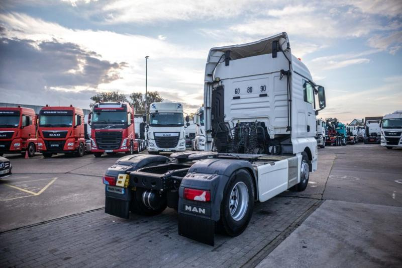 MAN TGX 18.440 XLX BLS+INTARDER - Тягач: фото 3 MAN TGX 18.440 XLX BLS+INTARDER - Тягач: фото 3