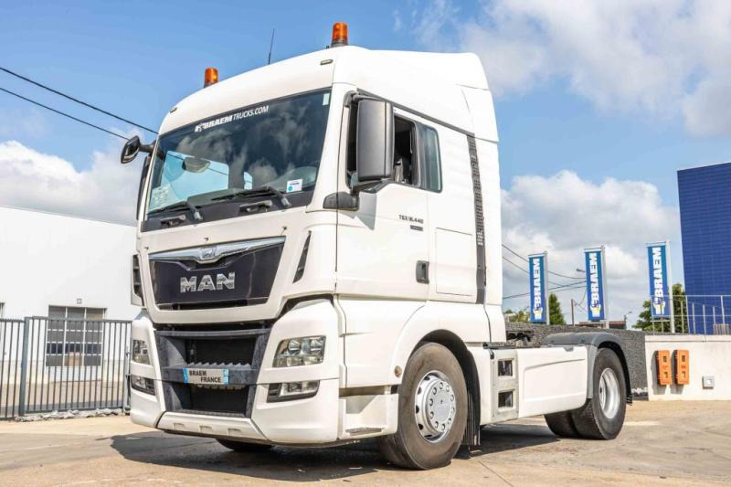 MAN TGX 18.440 XLX+INTARDER - Тягач: фото 1 MAN TGX 18.440 XLX+INTARDER - Тягач: фото 1