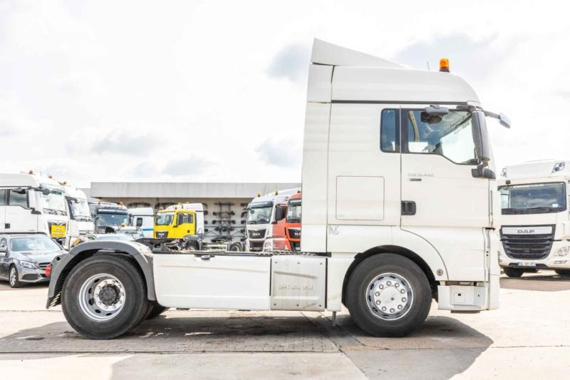 MAN TGX 18.440 XLX+INTARDER - Тягач: фото 4 MAN TGX 18.440 XLX+INTARDER - Тягач: фото 4