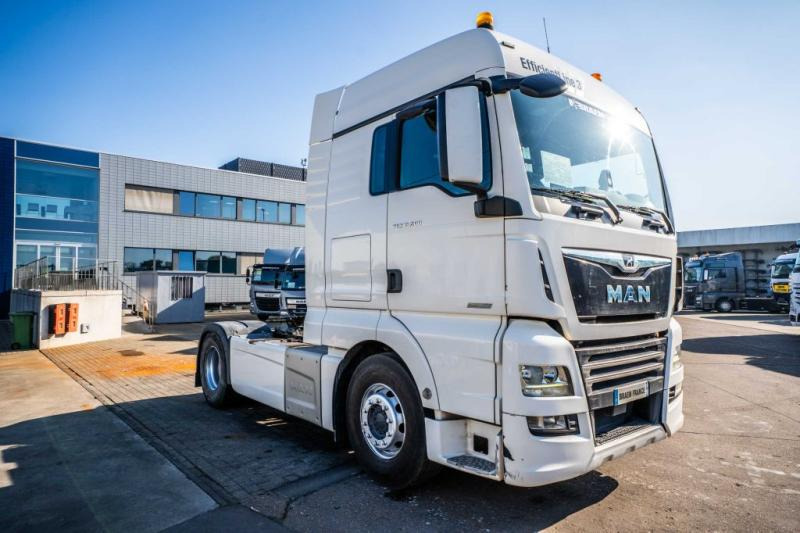 MAN TGX 18.500 XLX BLS+INTARDER+KIPHYDR. - Тягач: фото 2 MAN TGX 18.500 XLX BLS+INTARDER+KIPHYDR. - Тягач: фото 2