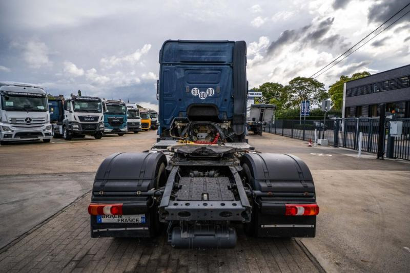 Mercedes ACTROS 1843 LS + HYDRAULIQUE - Тягач: фото 4 Mercedes ACTROS 1843 LS + HYDRAULIQUE - Тягач: фото 4
