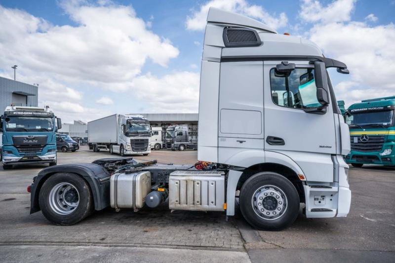 Mercedes ACTROS 1845 LS+HYDR - Тягач: фото 3 Mercedes ACTROS 1845 LS+HYDR - Тягач: фото 3