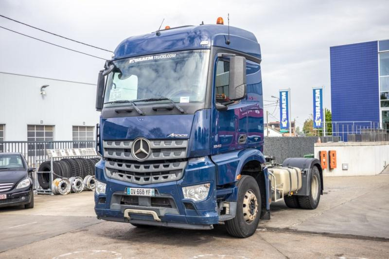 Mercedes AROCS(NO ACTROS) 1843 LS+HYDR - Тягач: фото 1 Mercedes AROCS(NO ACTROS) 1843 LS+HYDR - Тягач: фото 1