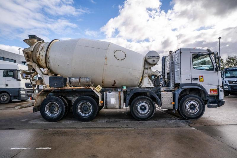 Volvo FMX 410 BB+LIEBHERR 9m3 - Автобетоносмеситель: фото 3 Volvo FMX 410 BB+LIEBHERR 9m3 - Автобетоносмеситель: фото 3