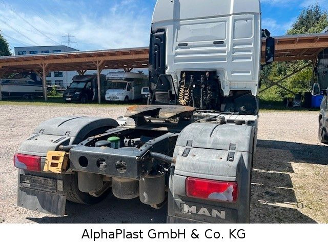 MAN 18.400 / 4x2 Hydraulik Orginal KM TipTop 18.400 / 4x2 Hydraulik Orginal KM TipTop - Тягач: фото 5 MAN 18.400 / 4x2 Hydraulik Orginal KM TipTop 18.400 / 4x2 Hydraulik Orginal KM TipTop - Тягач: фото 5