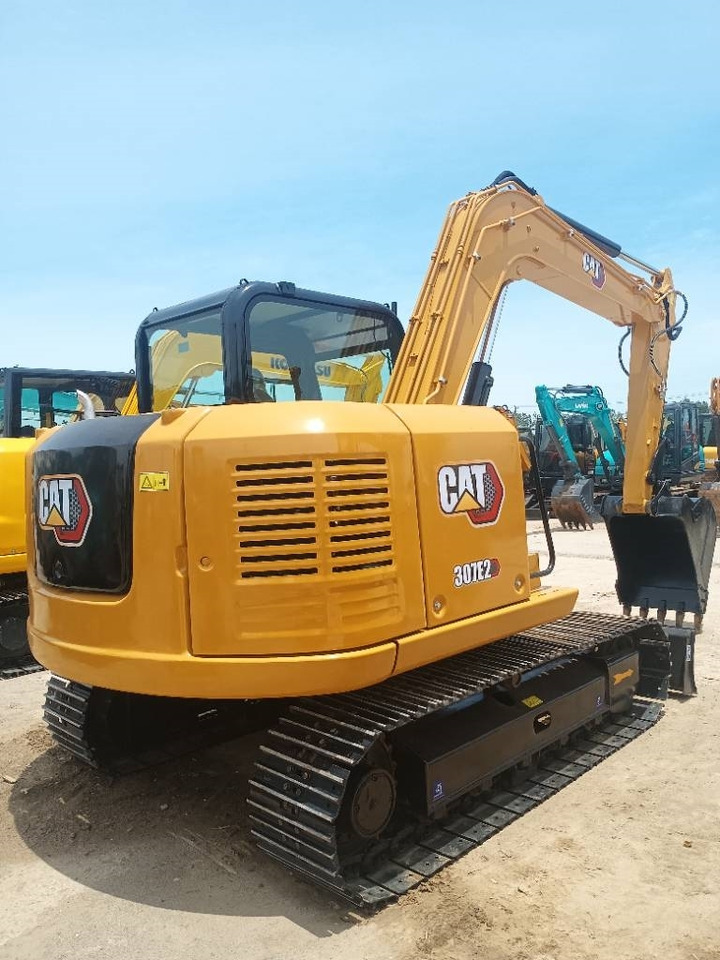 CAT 307e - Гусеничный экскаватор: фото 1 CAT 307e - Гусеничный экскаватор: фото 1