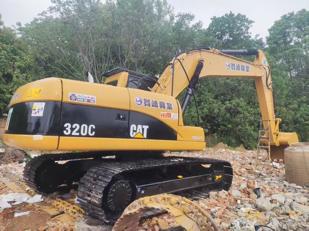 CAT 320 C - Гусеничный экскаватор: фото 1 CAT 320 C - Гусеничный экскаватор: фото 1