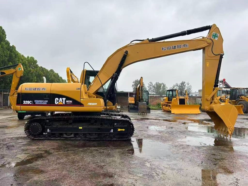 CAT 320 C - Гусеничный экскаватор: фото 3 CAT 320 C - Гусеничный экскаватор: фото 3