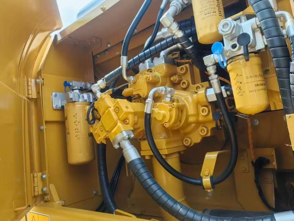 CAT 336 D  - Гусеничный экскаватор: фото 3 CAT 336 D  - Гусеничный экскаватор: фото 3