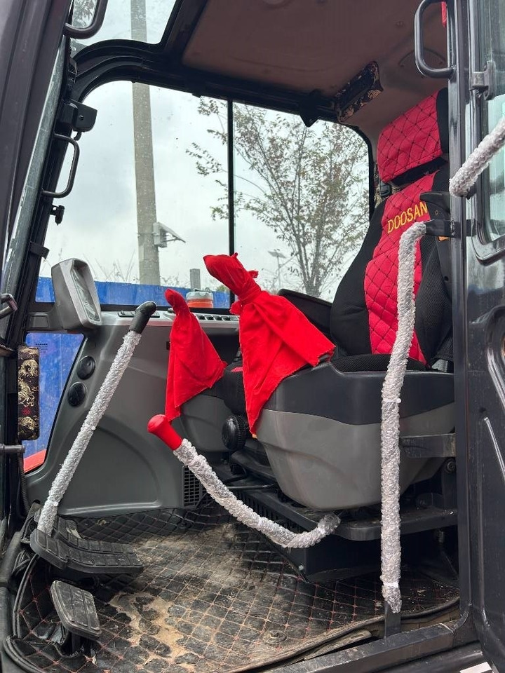 Doosan DX 60 - Мини-экскаватор: фото 3 Doosan DX 60 - Мини-экскаватор: фото 3