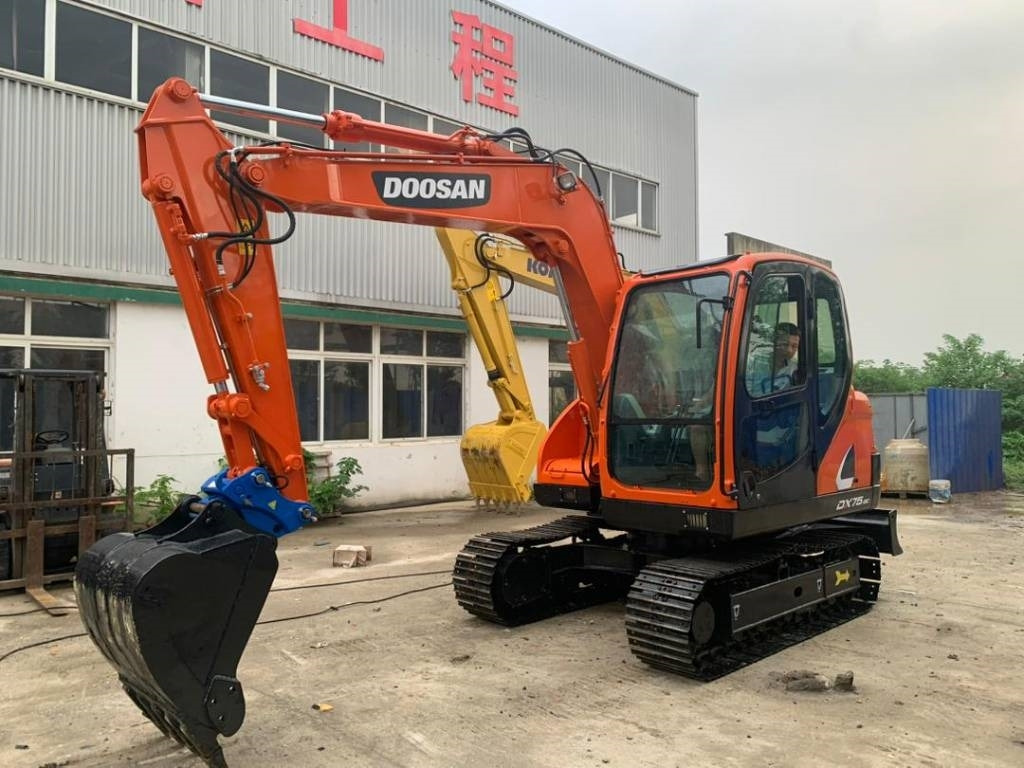 Doosan DX 75-9 C - Мини-экскаватор: фото 2 Doosan DX 75-9 C - Мини-экскаватор: фото 2