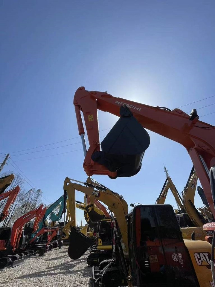 Hitachi ZX 60 - Мини-экскаватор: фото 4 Hitachi ZX 60 - Мини-экскаватор: фото 4