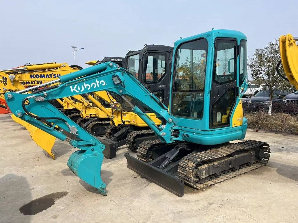 Kubota U 30 - Гусеничный экскаватор: фото 3 Kubota U 30 - Гусеничный экскаватор: фото 3