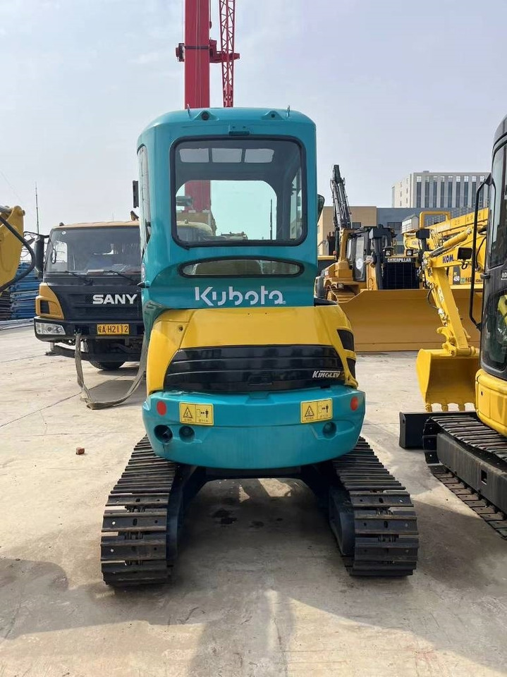 Kubota U 30 - Гусеничный экскаватор: фото 4 Kubota U 30 - Гусеничный экскаватор: фото 4