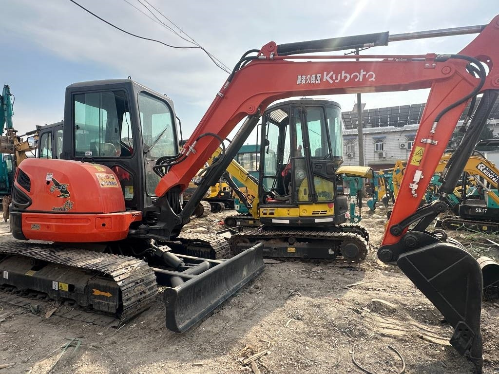 Новый Гусеничный экскаватор Kubota U 35: фото 1