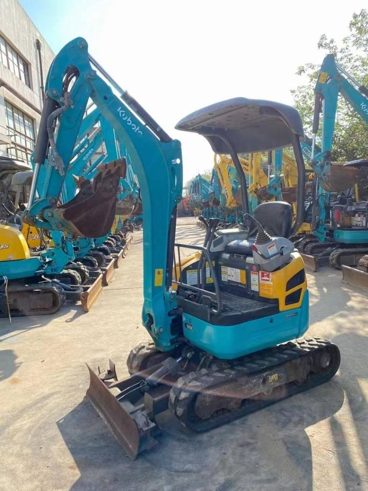 Kubota u-17 - Гусеничный экскаватор: фото 1 Kubota u-17 - Гусеничный экскаватор: фото 1
