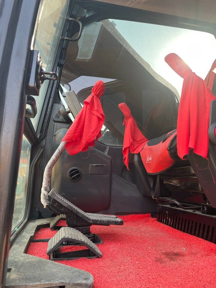 Sany SY 235 - Гусеничный экскаватор: фото 5 Sany SY 235 - Гусеничный экскаватор: фото 5