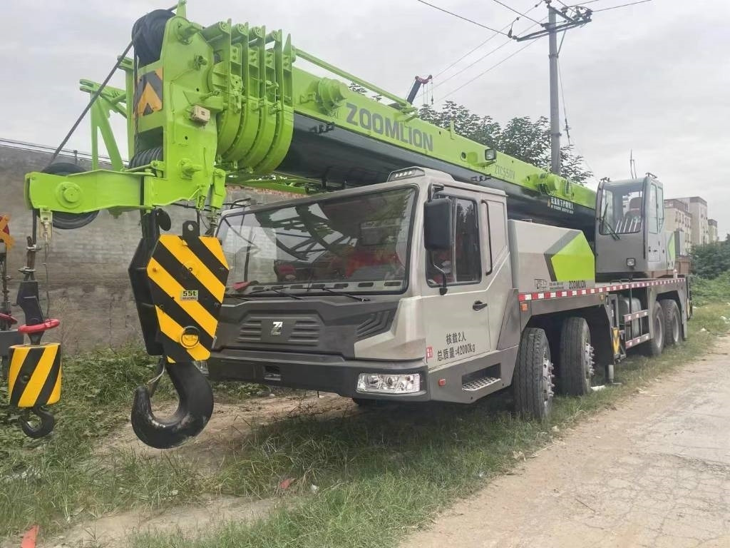 Zoomlion ZTC550V - Гусеничный кран: фото 1 Zoomlion ZTC550V - Гусеничный кран: фото 1