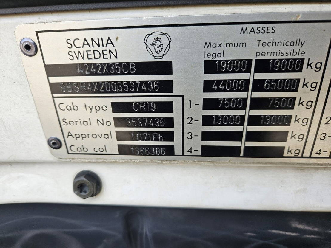 Тягач Scania 124L420 PDE - 2003 - retarder - airco- manual 124L420 PDE - 2003 - retard: фото 8